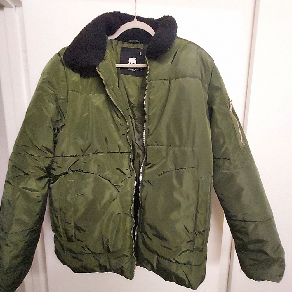 Green jacket - Picture 2 of 3